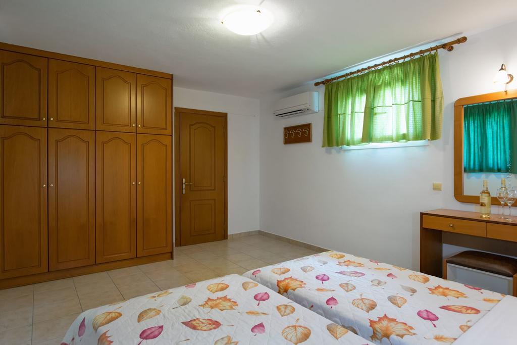 Residence Vista Del Mare Acharavi  Ngoại thất bức ảnh